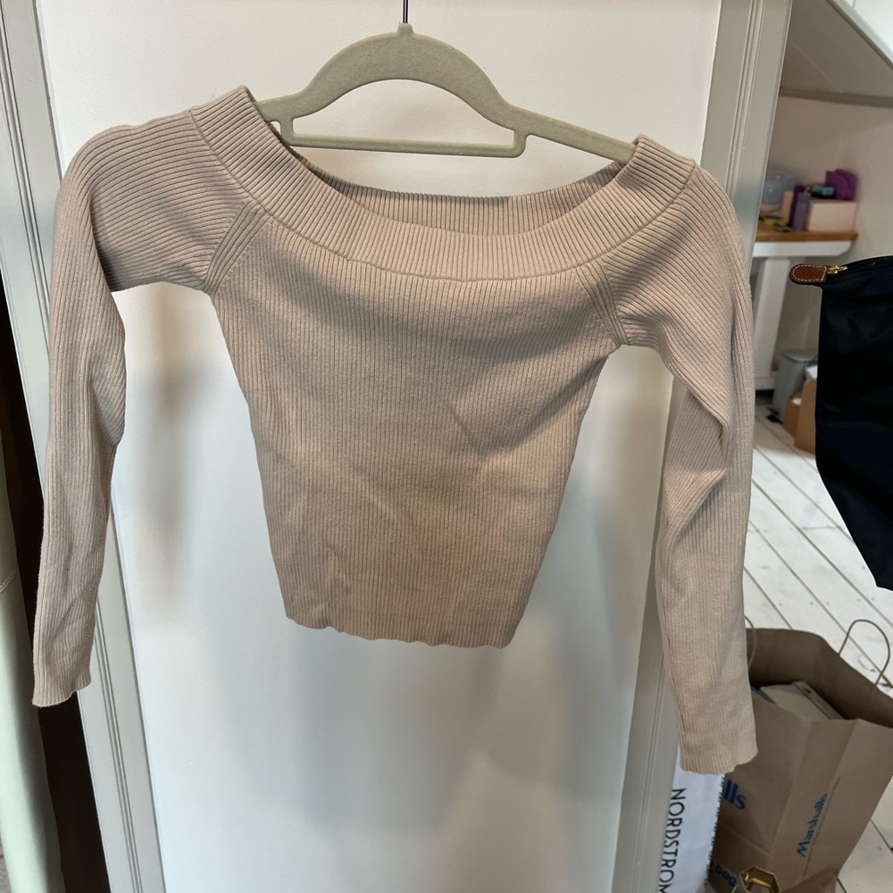 Off-Shoulder Ribbed Sweater - Picture 2 of 3
